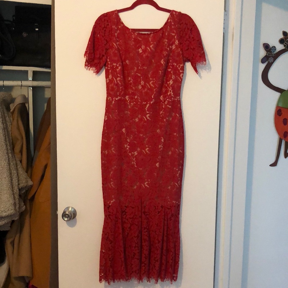 Beautiful long lace dress. Mermaid bottom
